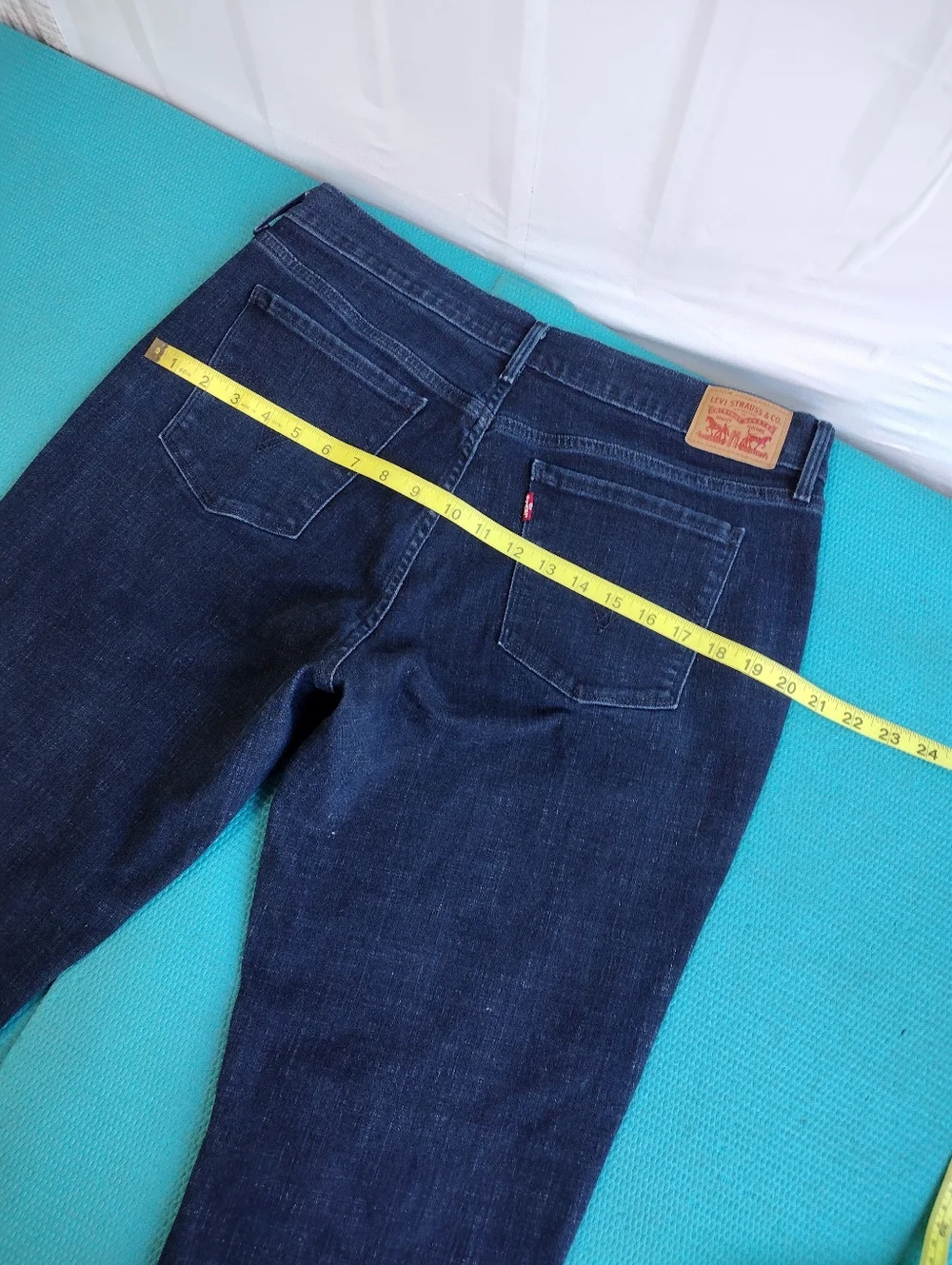 Levi’s 505 Women's Straight Leg High Rise Jeans Stretch Size 32